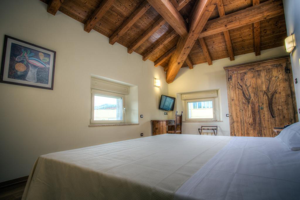 Hotel Il Duca Del Montefeltro ペンナビッリ 部屋 写真