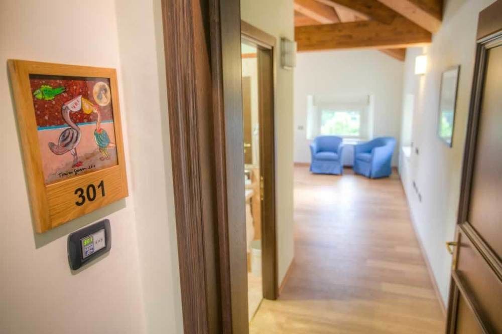 Hotel Il Duca Del Montefeltro ペンナビッリ エクステリア 写真